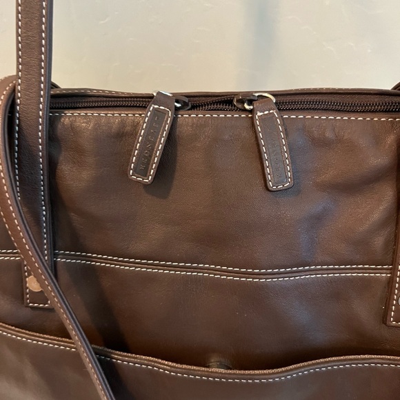 Levenger Dark Brown Leather Duffel Bag - Picture 8 of 15